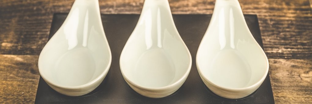 Cucharas de degustación y sopa