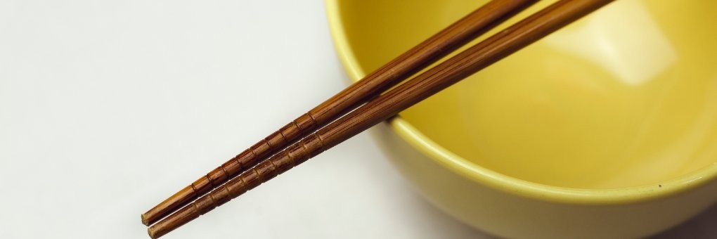 Palillos japoneses y accesorios