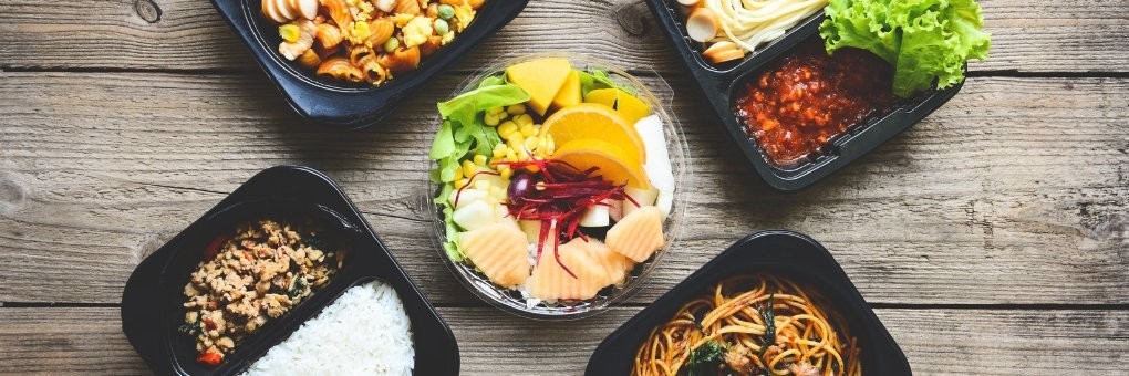 Recipientes y accesorios