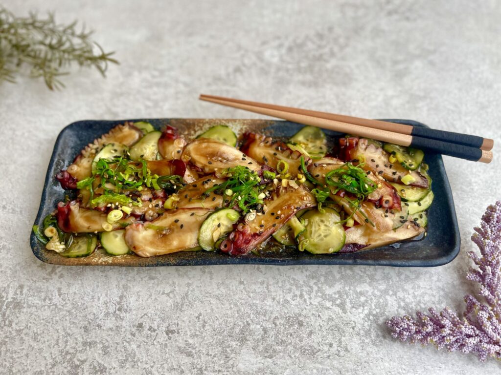 TAKO SU (Ensalada japonesa de pulpo y pepino)
