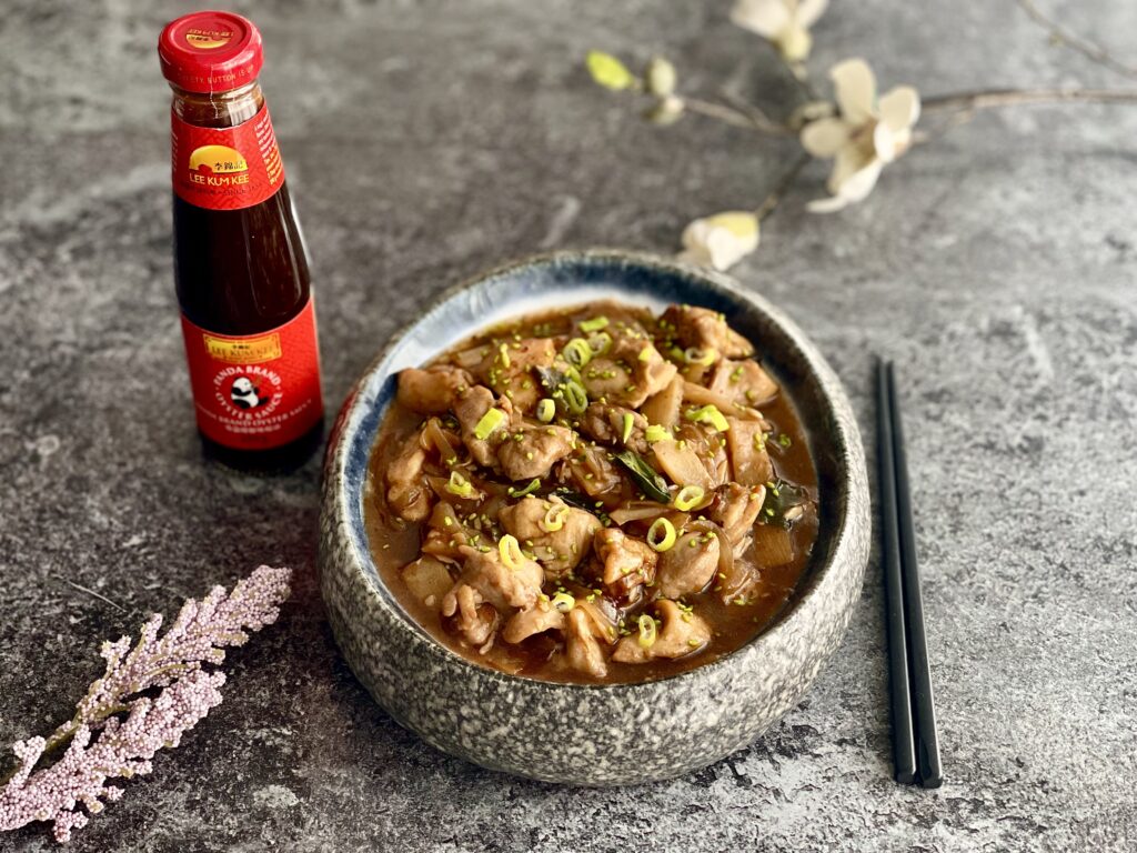 POLLO CON BAMBÚ Y SALSA DE OSTRAS